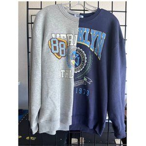 Grey Blue Color Men Sweatshirt Size Small Long Sleeve pull over